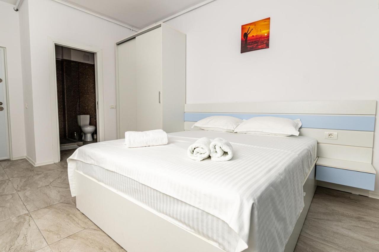 Danilo Apartments Mamaia Nord Navodari Exterior photo