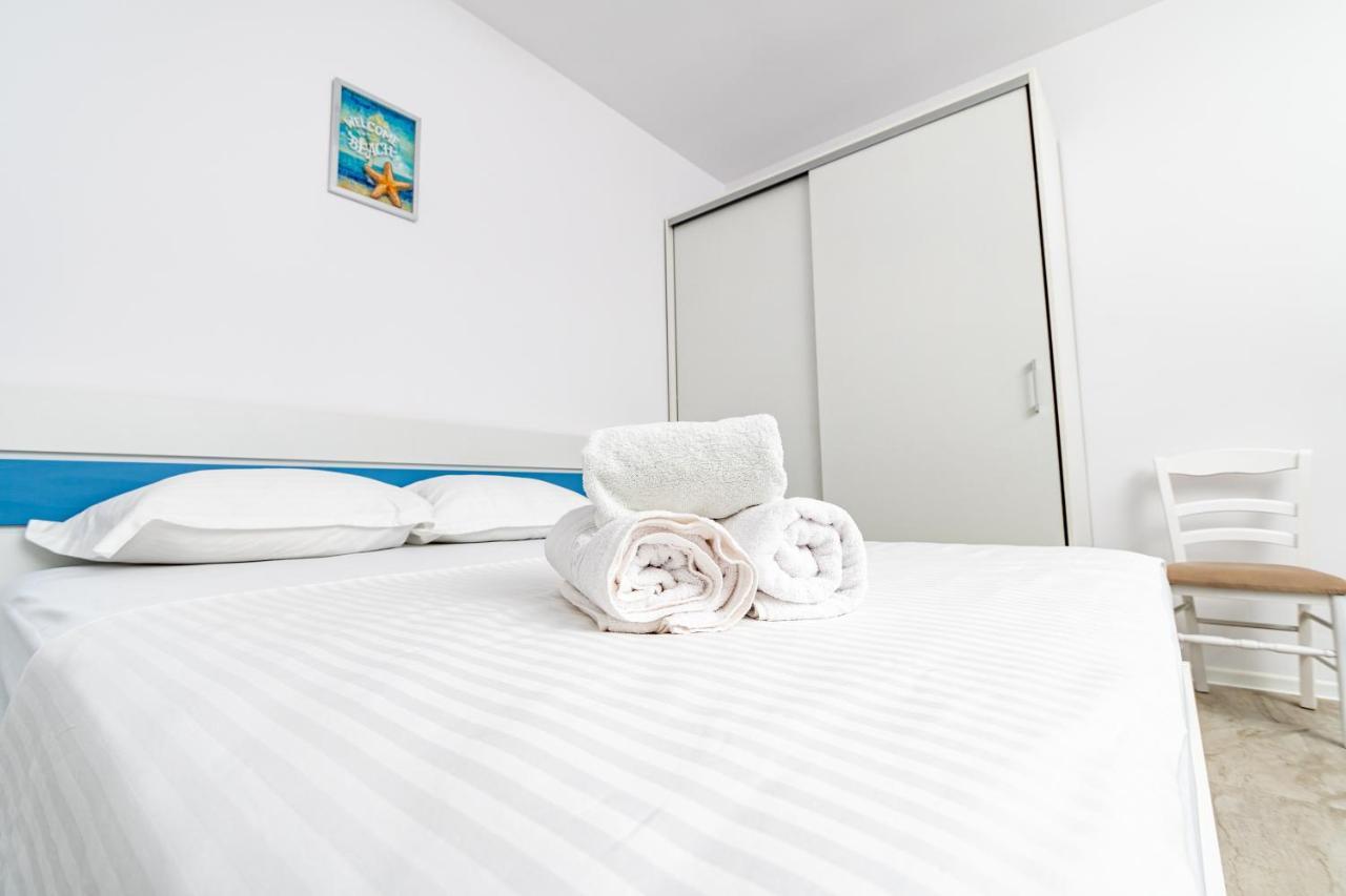 Danilo Apartments Mamaia Nord Navodari Exterior photo